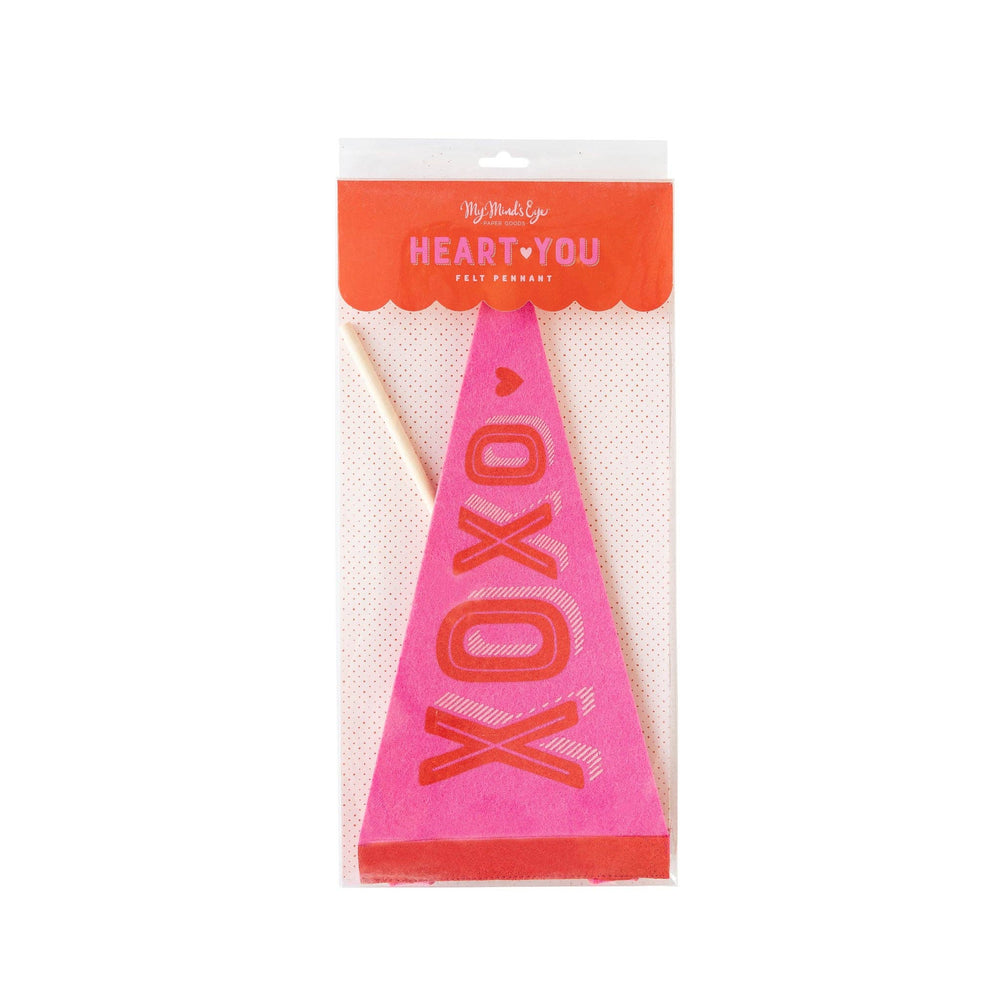 VAL1015 -  XOXO Felt Pennant