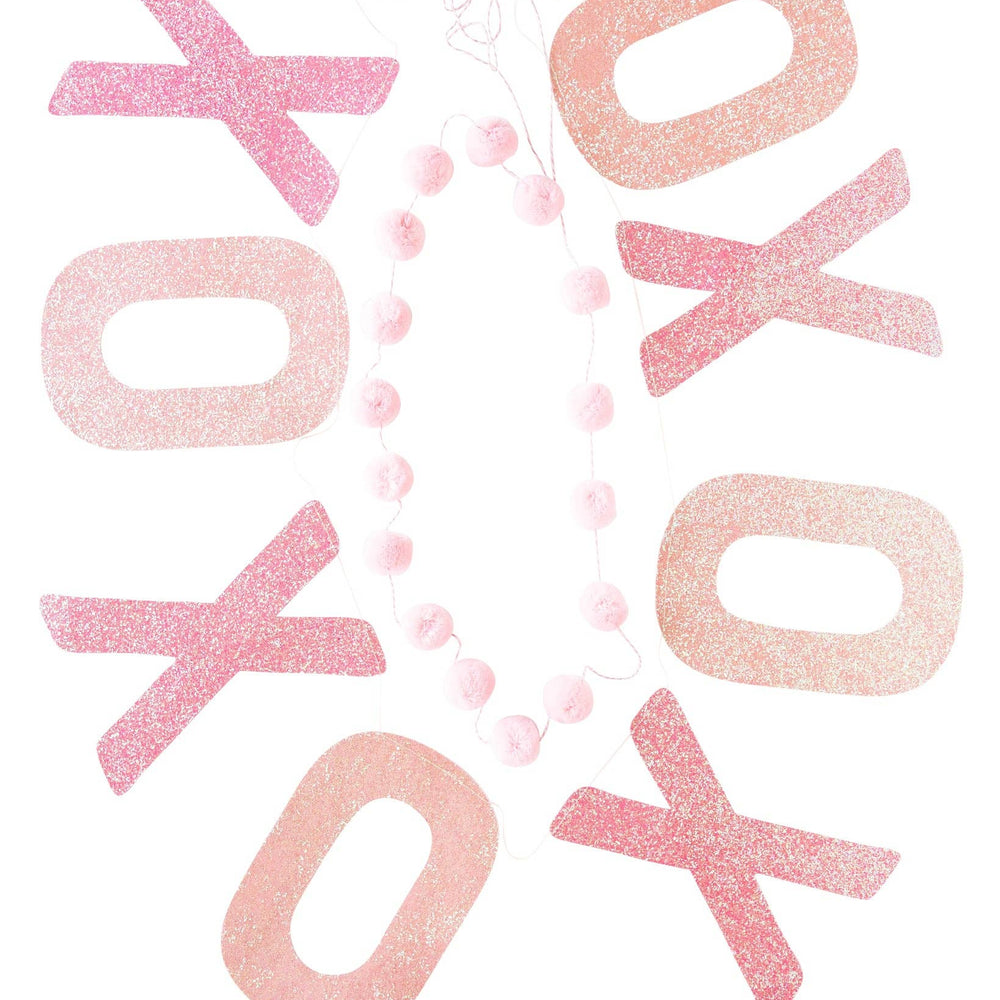 
                      
                        VAL1006 -  XOXO Glitter Banner Set
                      
                    