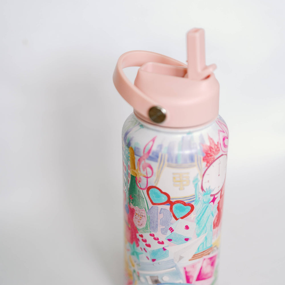 
                      
                        Taylor Swift 32 oz Insulated Water Bottle WITH STRAW LID
                      
                    