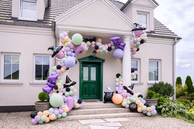 
                      
                        Witch Foil Balloon
                      
                    