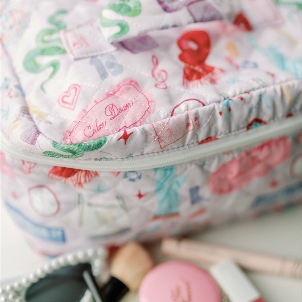 
                      
                        Taylor Swift Make Up Toiletry Bag
                      
                    