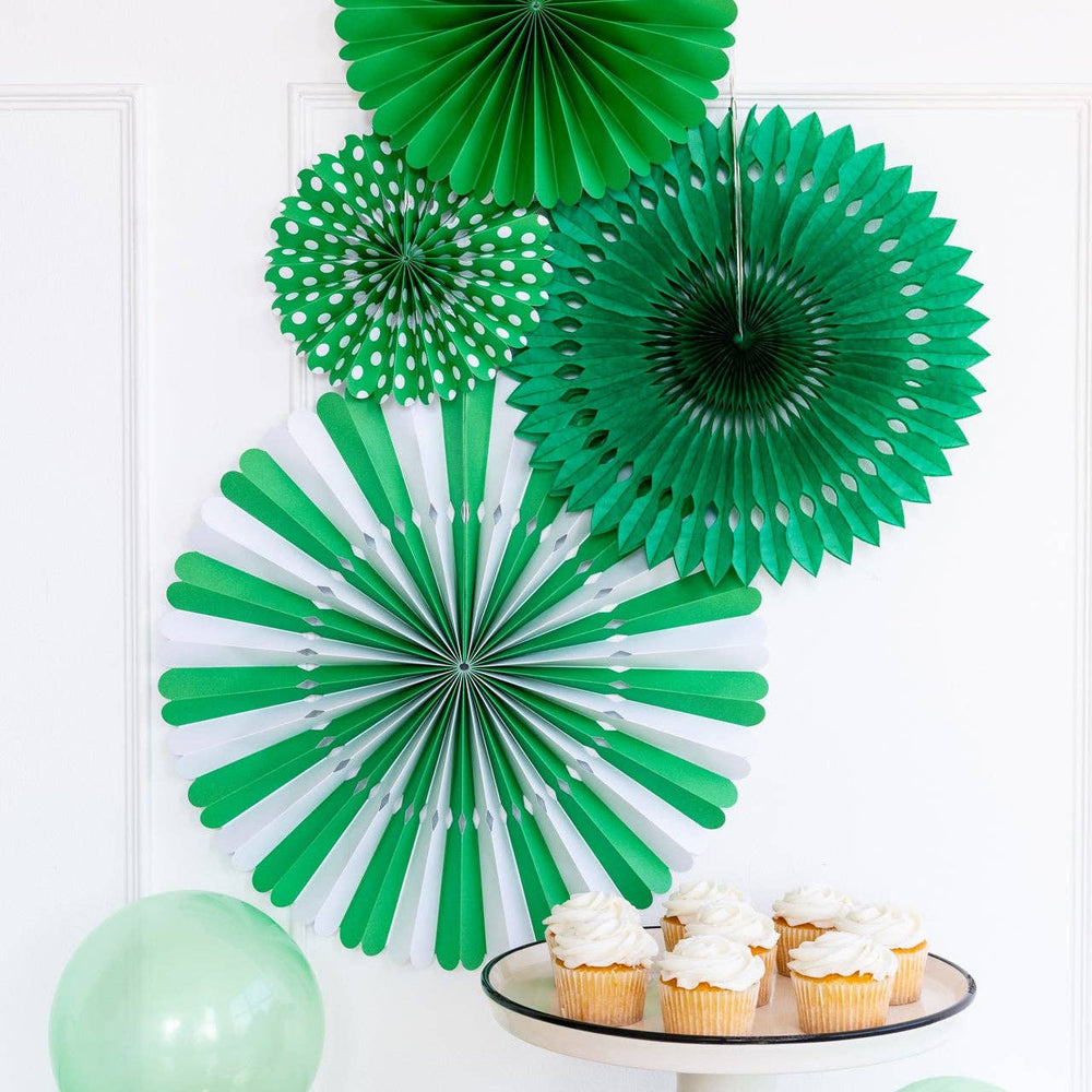 
                      
                        PLFN05 - Green and White Party Fan Set
                      
                    