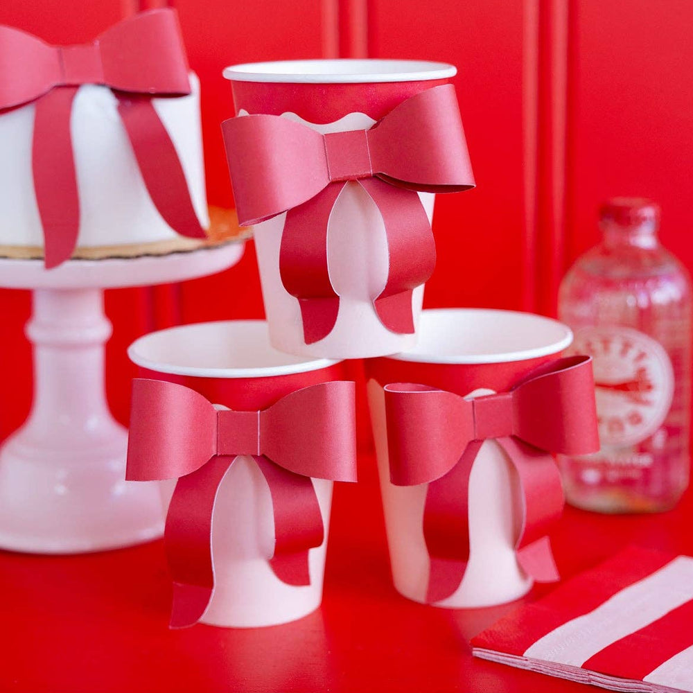 Red and Pink Bow Paper Cups