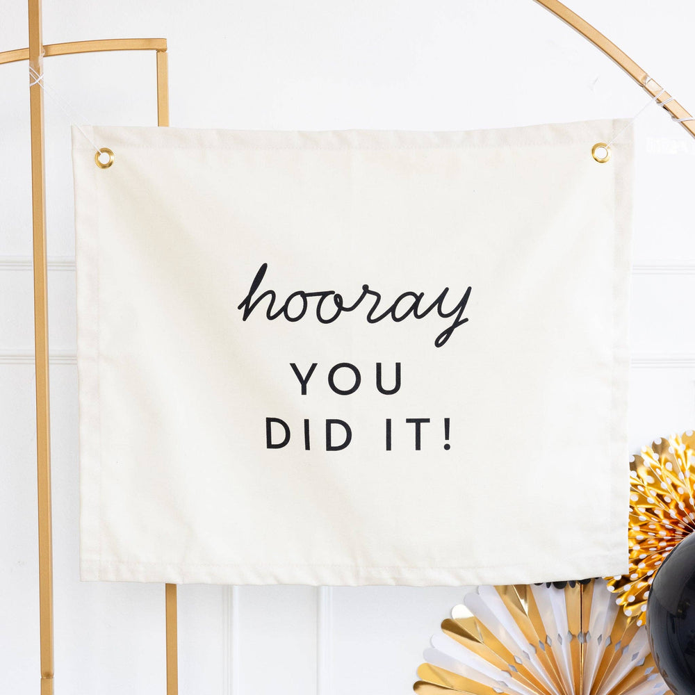 GRD1021 -  Hooray Canvas Banner